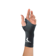 Picture of Mueller Elastic Wrist Support Regular